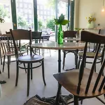 The Golden Stork Hostel Den Haag