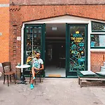 Hostel The Golden Stork